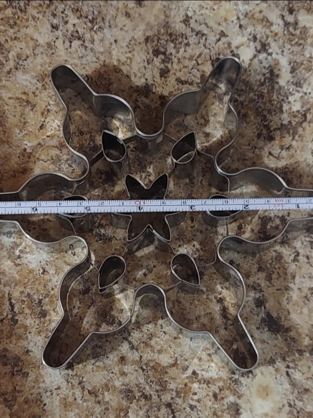 Metal Snowflake Cookie Cutter - Silver